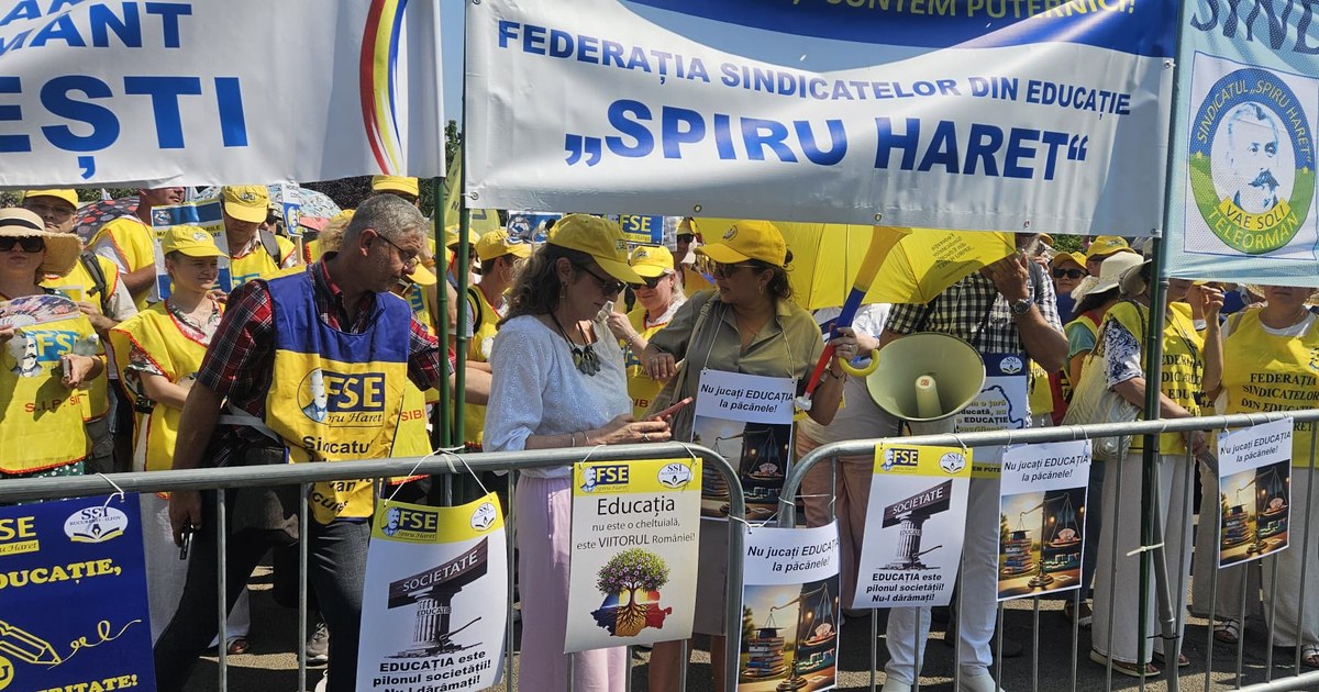 Video The Minister of Education asks teachers to protest more stylishly, "because society is looking at us"