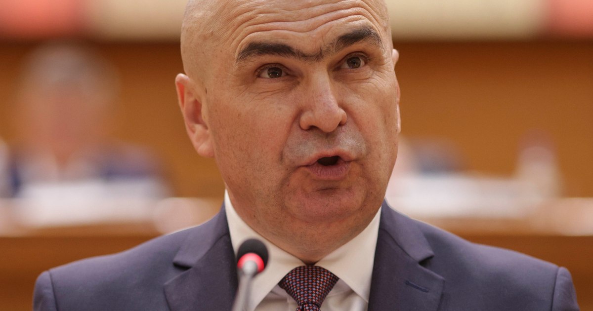 Wave of ironies at Prime Minister Bolojan's announcement about the economic recovery: "The measures are working, but on our backs"