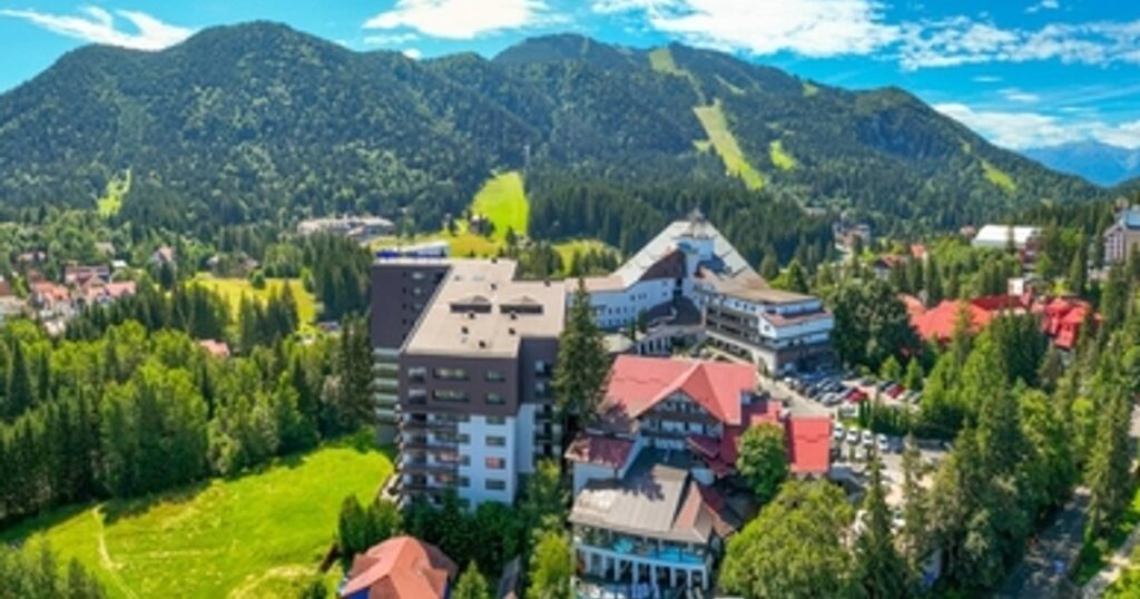 How much is the most expensive villa in Romania for sale, located near Bran Castle: it has a private cinema, SPA, jacuzzi for 20 people and a fish pond