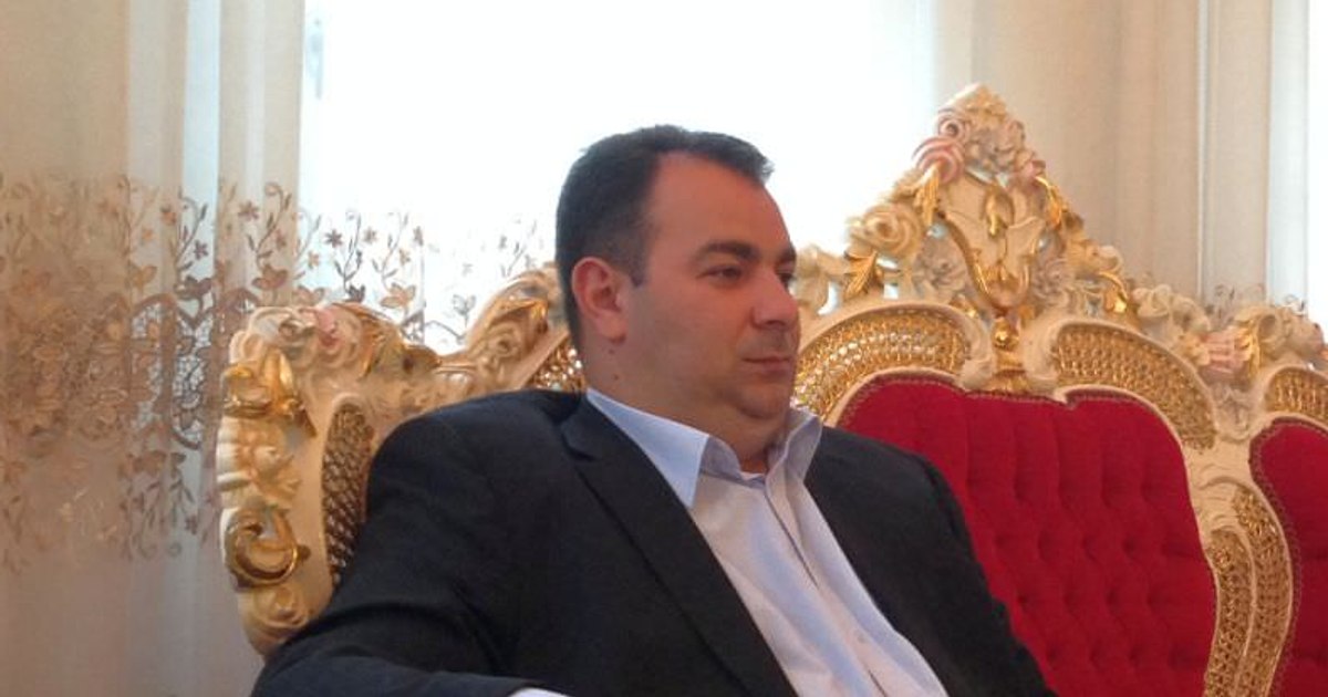 Huge scandal in the family of King Ciobă: the minor son got engaged to a 14-year-old girl. He bought it for ten guldens