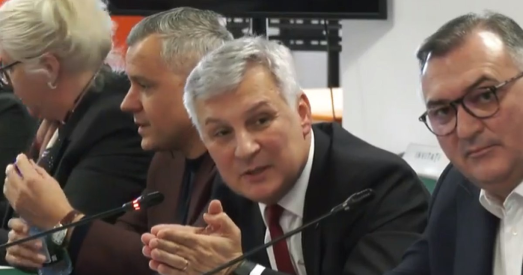 PSD Senator Daniel Zamfir, message for Minister Diana Buzoianu: "See you at the motion!"