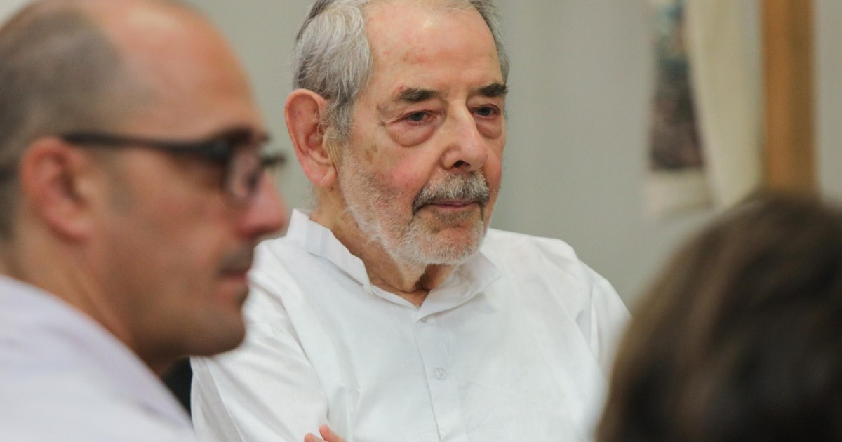 Radu F. Alexandru died. The playwright died at the age of 82