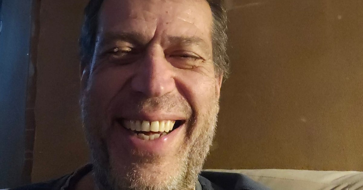 The last moments of Artan's life. Doctors tried to revive him for an hour. When will the artist be buried