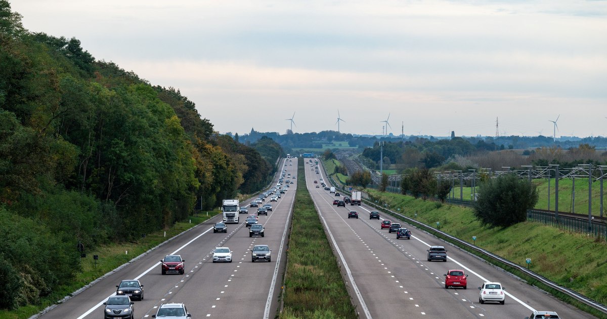 The longest road in Europe: the mega-highway that crosses 10 countries and stretches to Asia