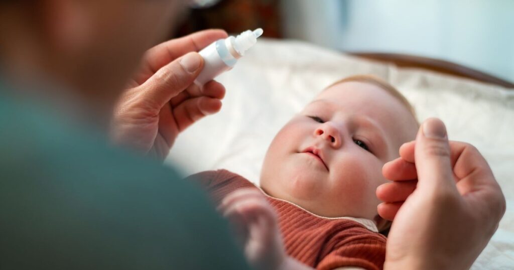 When to wash children's nose and when to use the vacuum cleaner. An ENT doctor's answer
