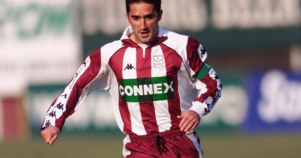 A legend of the Rapid made a scandal, after causing a car accident. Police took tough action against him