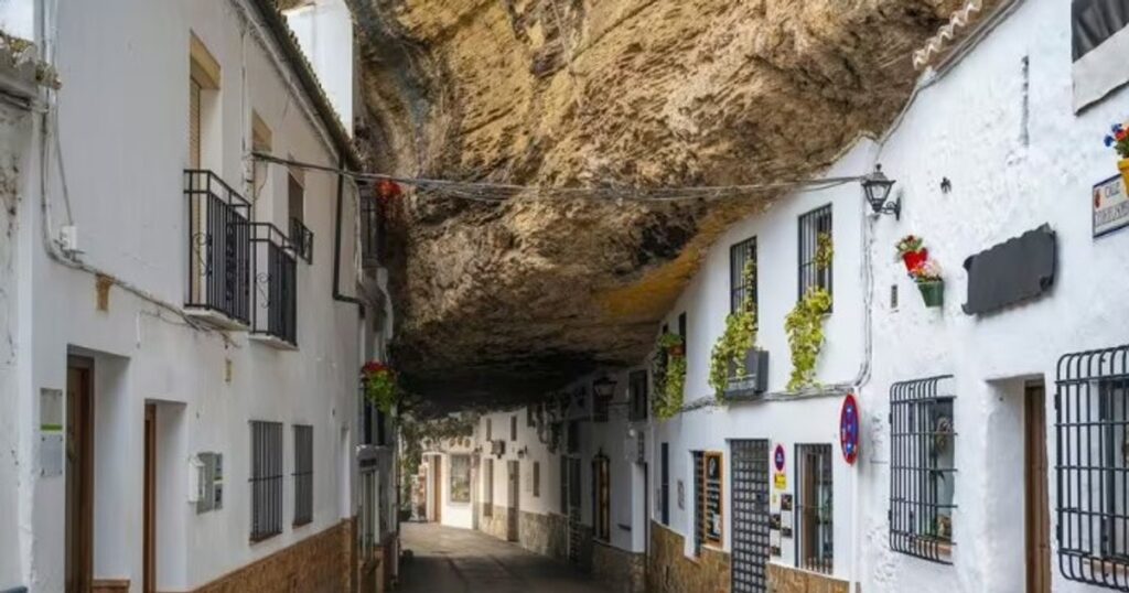 Europe's tourist surprise: the destination that overtook Paris and became the leader in the number of visitors