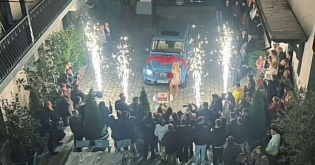 Gift of 200,000 euros for the coming of age of the daughter of a businessman from Sibiu, in an event full of pomp