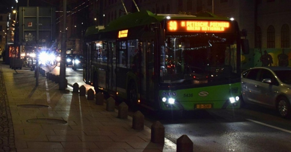 How the missing 11-year-old child was found on Saturday in Bucharest. The driver of the STB trolleybus tells how he recognized the boy and how he acted