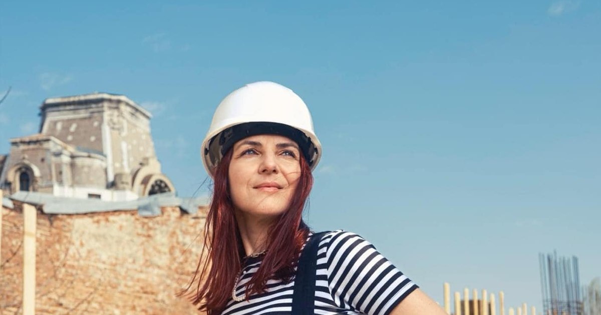 Interview MAN OF THE YEAR Chris Simion-Mercurian, the director who built a miracle brick by brick: "I learned that the most important thing is to follow your soul"