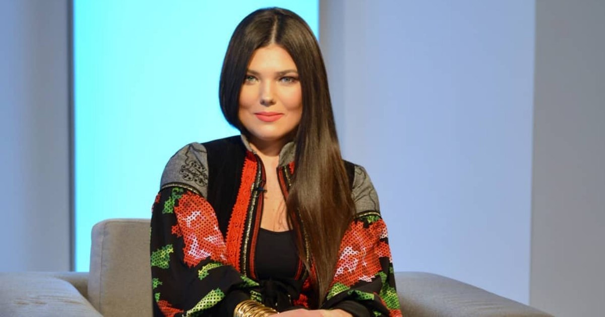 Paula Seling, harshly criticized after a message in Russian at the Eurovision Moldova 2026 final. The artist apologized