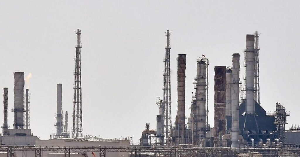 Romanian engineers contributed to the largest refinery in Pakistan: "An eloquent example of Romanian-Pakistani collaboration"