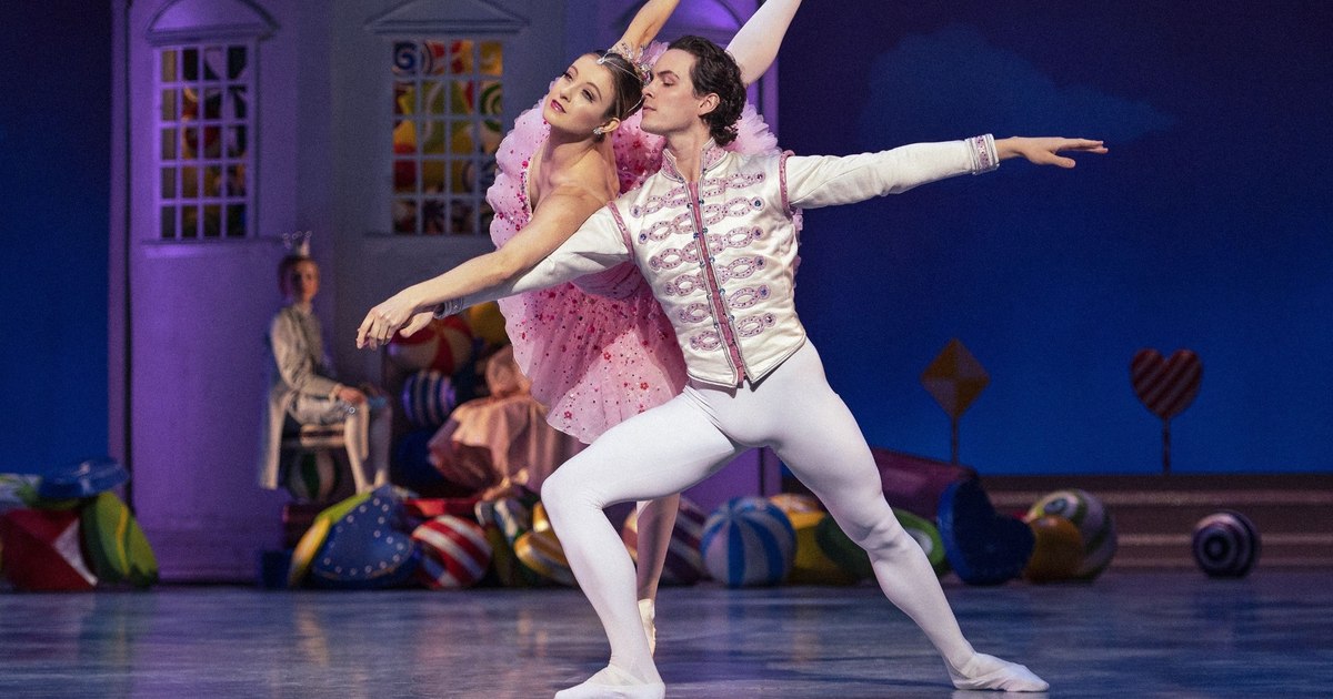 The Palace Hall will host the "Balanchine's Legacy" International Ballet Gala. An absolute premiere for the Romanian scene