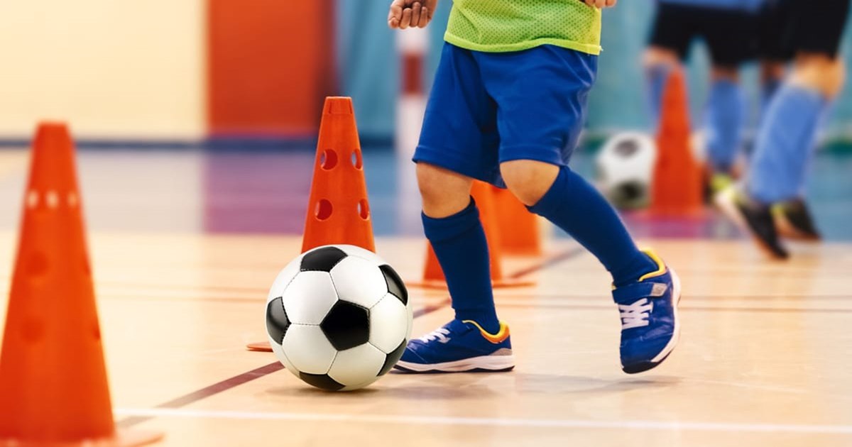 The first immersive sports class is launched in a school in Bucharest, an educational system that can prevent school dropouts