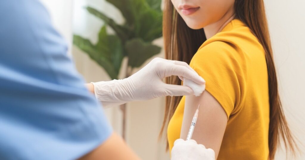 The reason you can still get flu A even if you're vaccinated? The explanation of a Romanian doctor