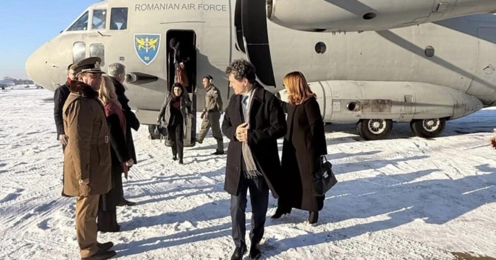 Video Nicușor Dan wants a presidential plane, after the Spartan aircraft got stuck due to snow. The president does not leave the French capital on Wednesday either