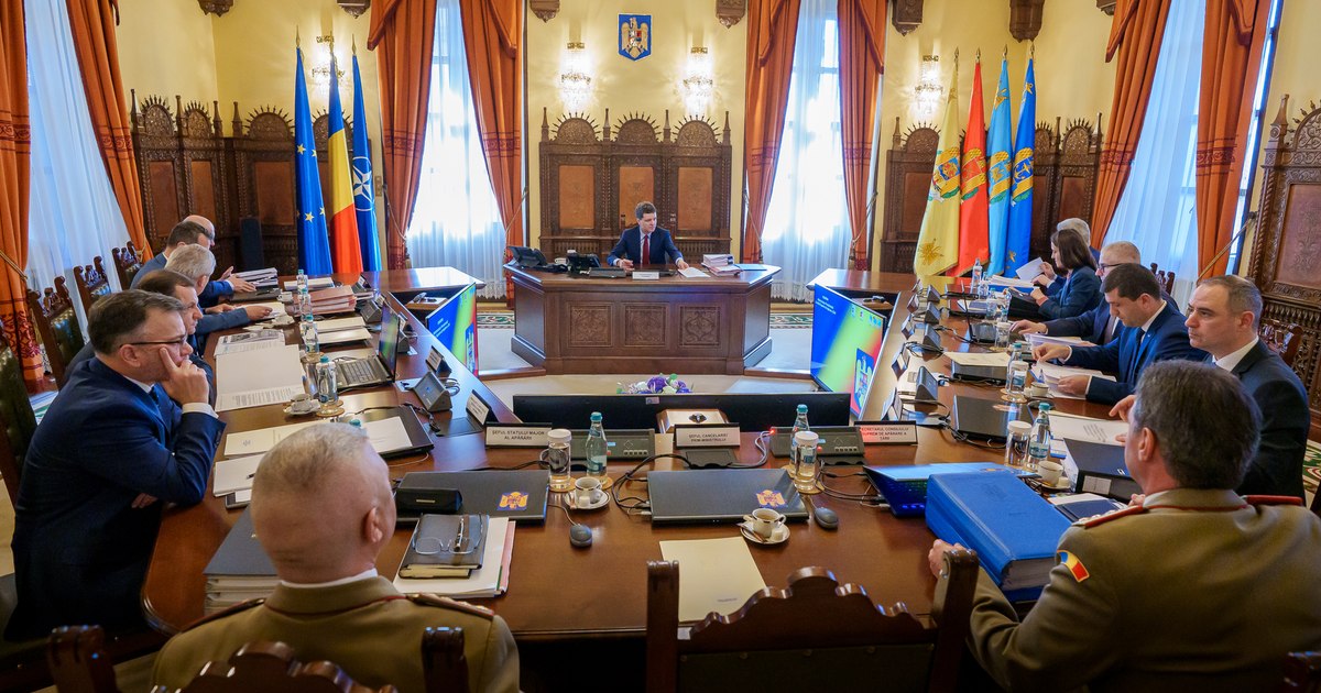 Who will make the decision in Romania regarding the $1 billion fee for a seat on the Peace Council launched by Trump