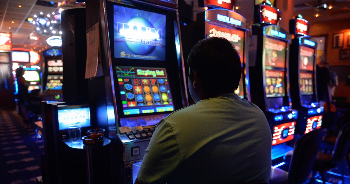 Analysis Total war on gambling: 21-year minimum age and no ads on the day. What psychologists say