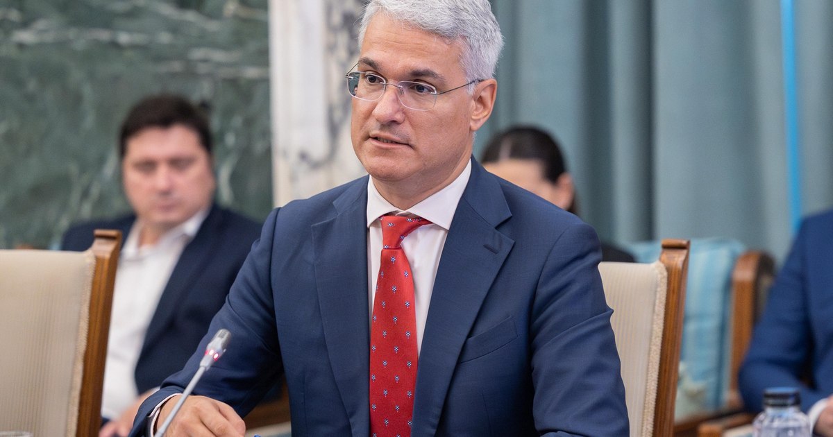 Dragoș Pîslaru jumps to the prime minister's defense: "It was not Bolojan who led Romania to the fence, but the miracle economist from Buzău"