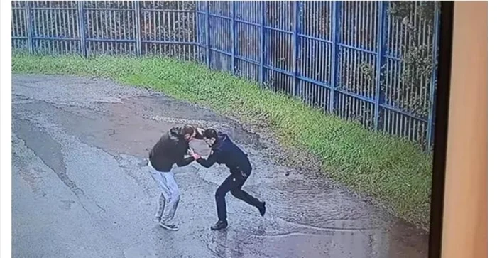 Vasile Frumuzache escape photo lanazione jpg