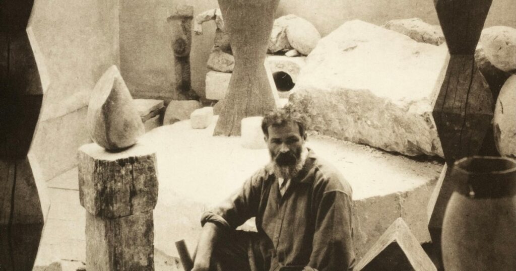 In the Year of Constantin Brâncusi, Art Safari New Museum opens the exhibition "Brâncusi and his muses", curator: Doina Lemny