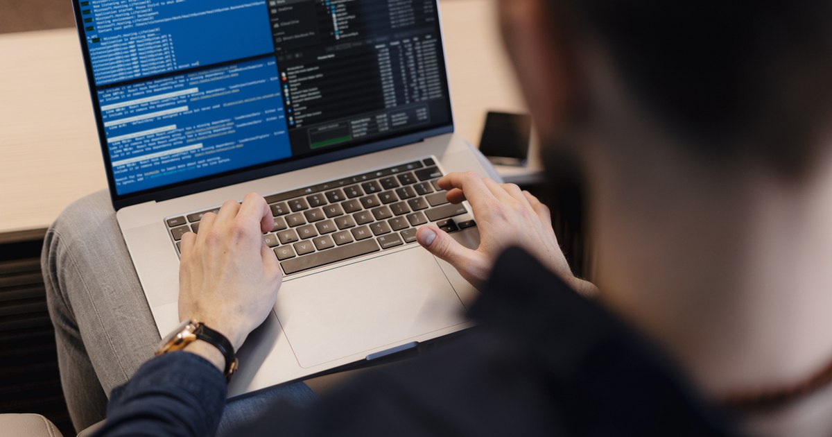 Paradigm change in Romanian IT: from "luxury life" to austerity and safety investments, after the elimination of the tax exemption