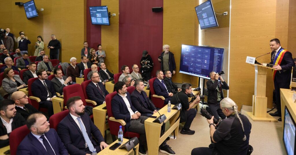 SOURCES Struggle for power in the General Council. Ciprian Ciucu, one step away from majority, after a compromise with PMP