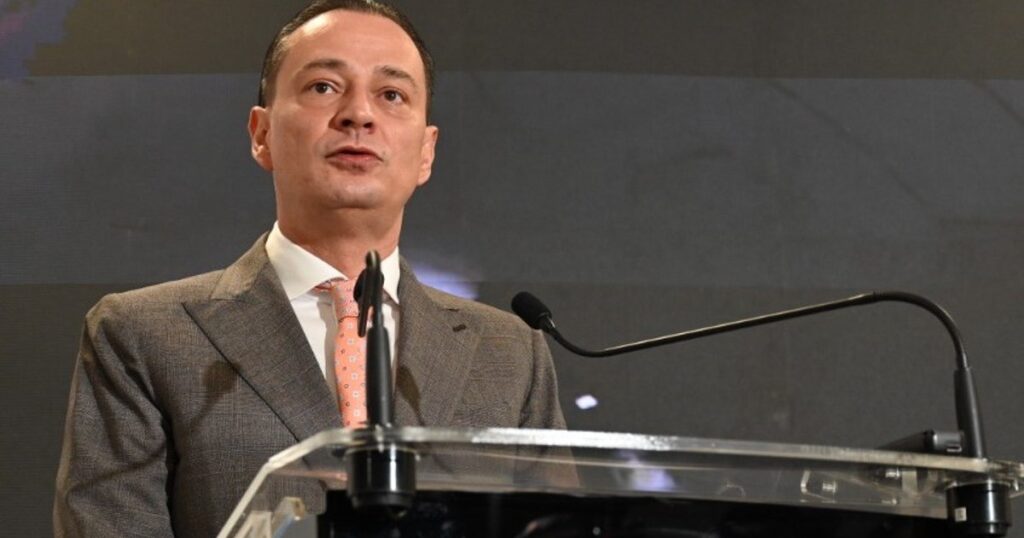 The extension of the M4 Metro "goes straight". Daniel Băluță signed the order to start the works for lot 2 as well: "We are building 14 new stations"