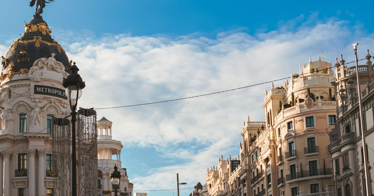 Video Europe's city with 3,000 hours of sunshine a year named top travel destination for tourists in 2026