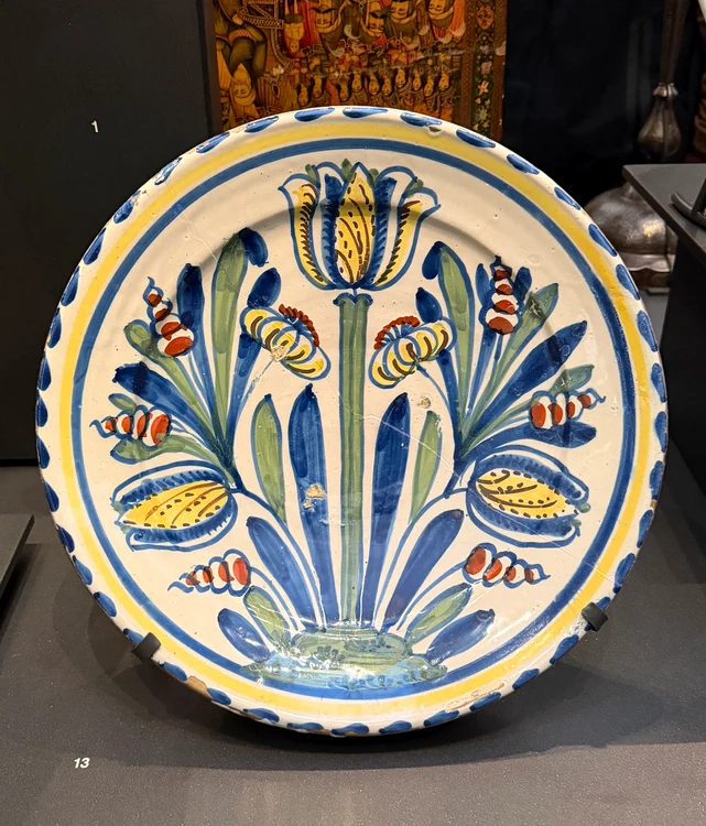 Ottoman porcelain on display at the British Museum. PHOTO: personal archive