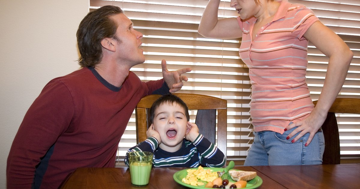 Are we turning into our parents or not? Psychologist: "Repeating their mistakes is, paradoxically, a way to stay connected to them"