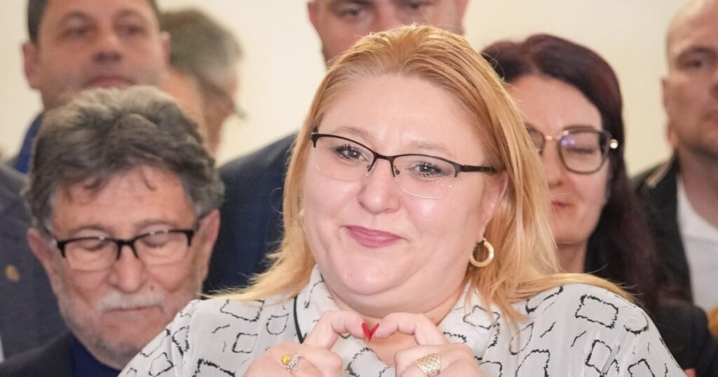 Controversial message of March 8: Soșoaca wishes women "Happy Birthday" with a photo of Putin