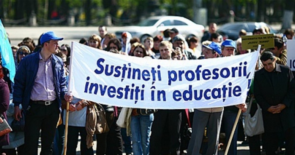 Education unions accuse teachers of pressure to participate in the simulation of national exams