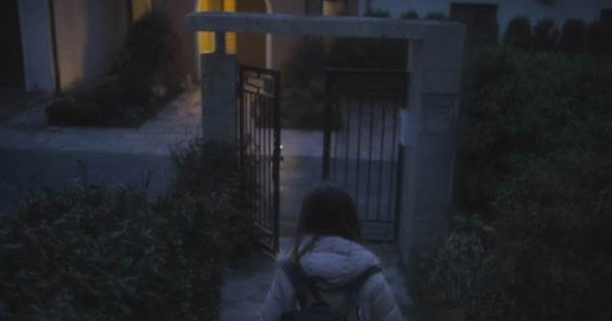 Elena Udrea, upset that the time has changed: "I had to wake Eva up in the dark to take her to school"