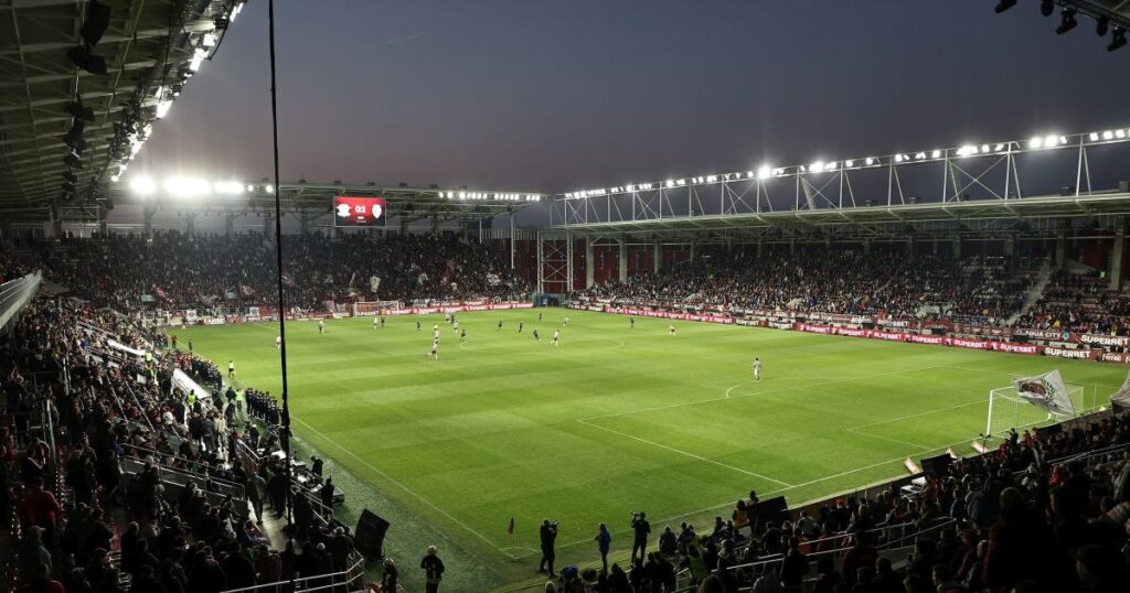 Giulești was "chopped" at the commissions! Leader Rapid, severely penalized for the match with Cluj University