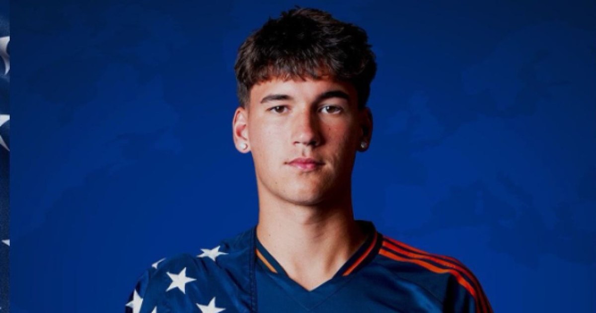 Romanian soccer player, called up to the United States national team. He is 17 years old and plays as a defender