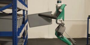 “They will fail miserably.” An American billionaire is contradicting the big tech companies and says the wave of humanoid robots is overrated