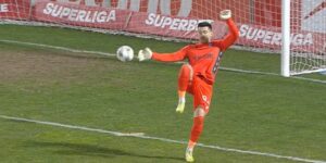 U Cluj is the new leader in the Superliga. Match decided by the blunder of the season, made by the last player called up to the national team
