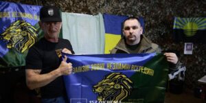 Video Sean Penn visited the front line in Donetsk. Actor’s message to soldiers: ‘Represent the best in us’