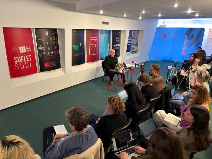 April 29 press conference photo Alex Condurache jpeg