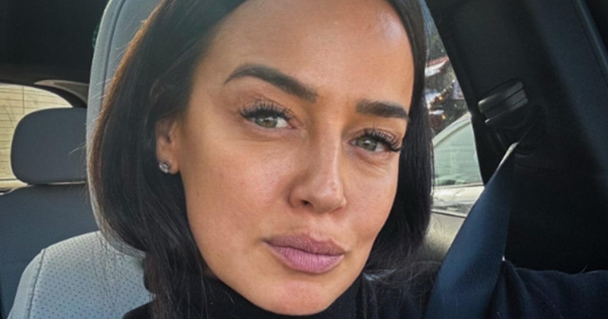 Andreea Raicu criticizes the song "Mamacita" by the Velea Brothers: "It's about an 8-year-old girl and at one point I say something like "I'm going to make her mine""