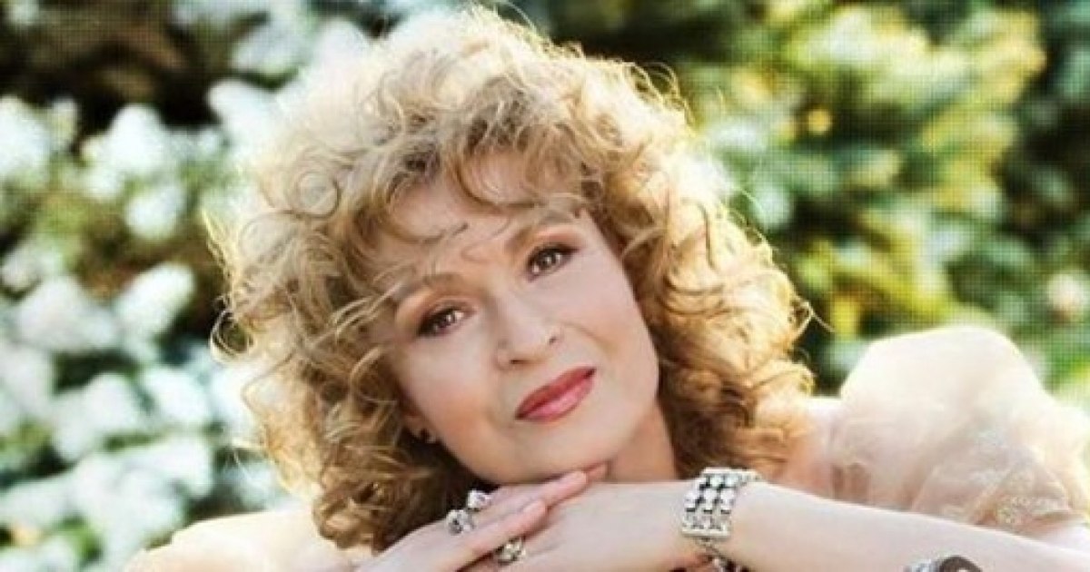 Angela Similea claims that the song "Casa mea" was used in a DSU campaign without her consent. The Distrigas reaction