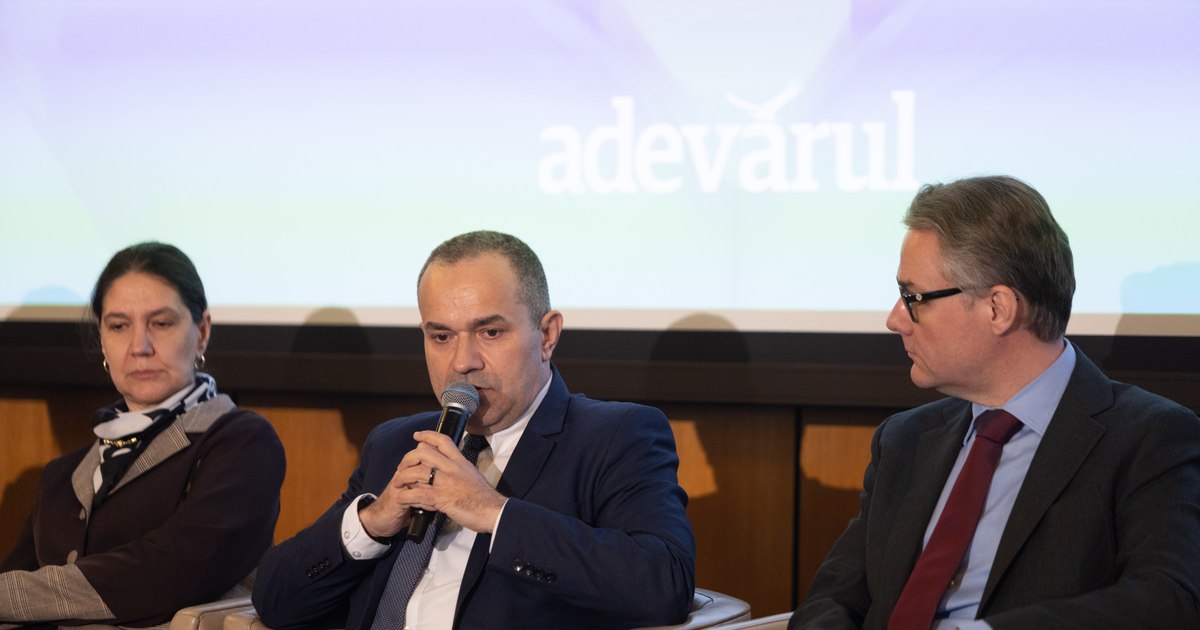 Exclusive Hospital employees will be able to report medical errors anonymously