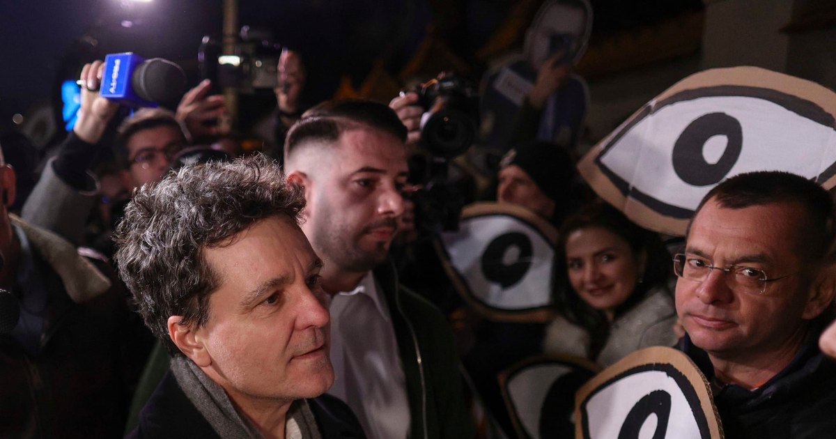 Interview X-ray of the revolt: almost 40% of Romanians want to change the political system "by any means"