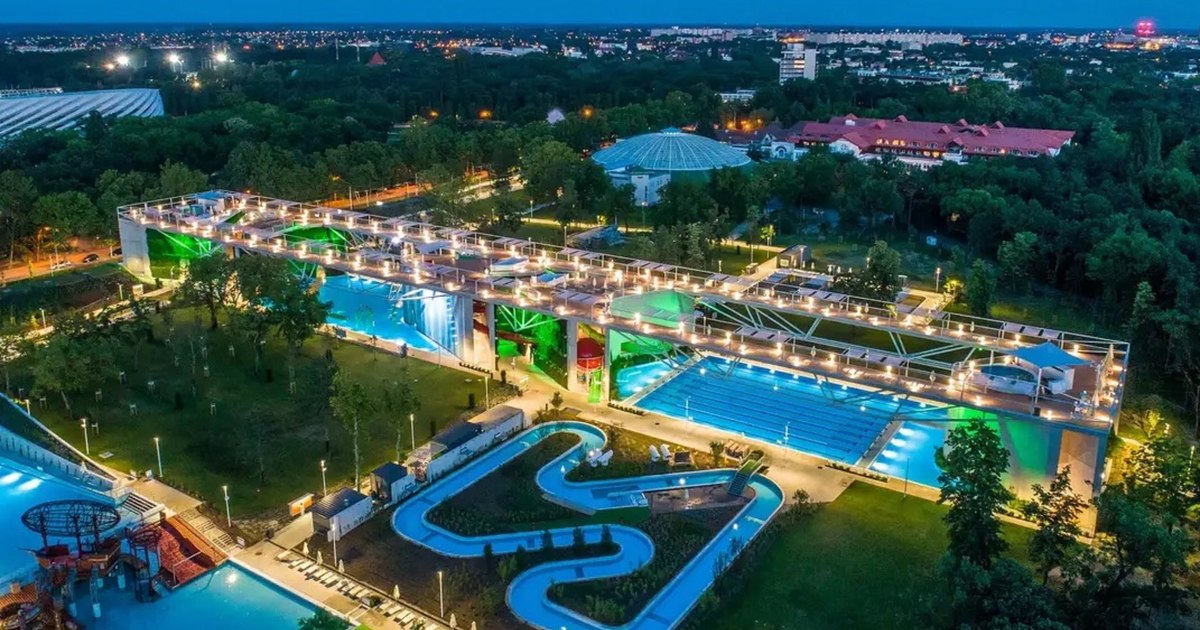 Mega-vacations on the water, close to home - Aqua parks of dreams from our neighbors, accessible for any family in Romania