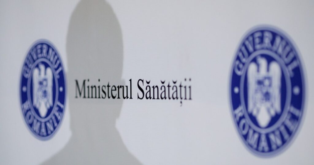 Patients, worried about political instability: "The major problem is that we don't have a continuity that allows reformation"