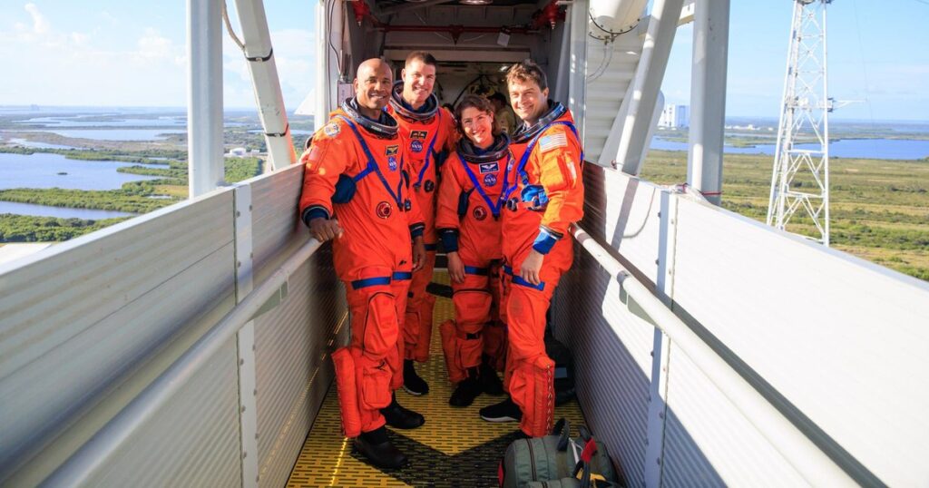 Video 10 days in space, zero gravity: how Artemis 2 astronauts eat, sleep and go to the toilet