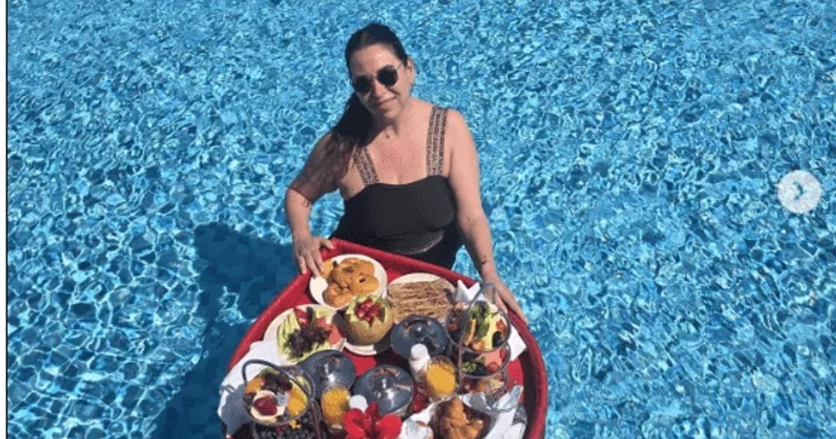 Video Oana Roman, angry with the neighbors of the villa where she spent her vacation: "Did I spray you?"