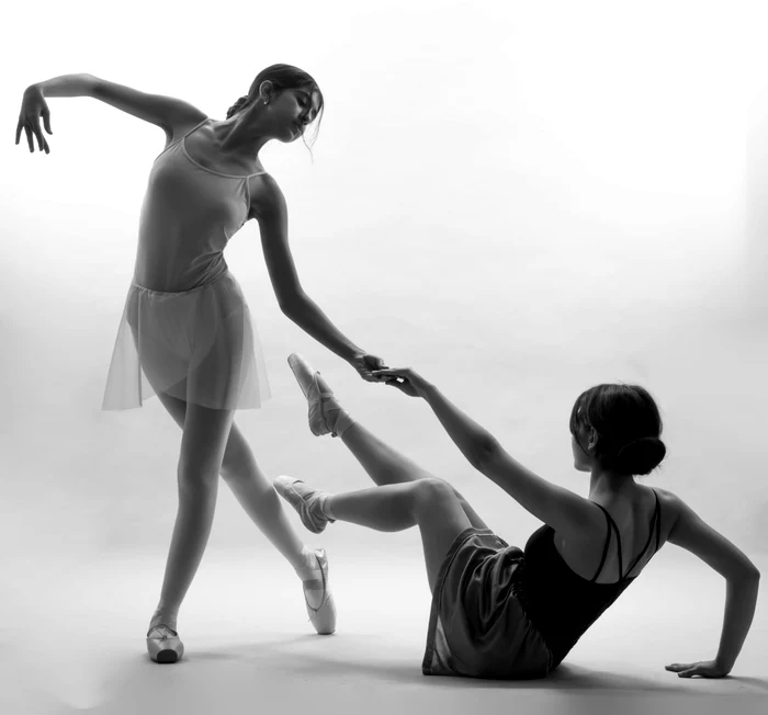 Technology remains a tool, without changing the relationship between dance and audience. PHOTO: Unsplash