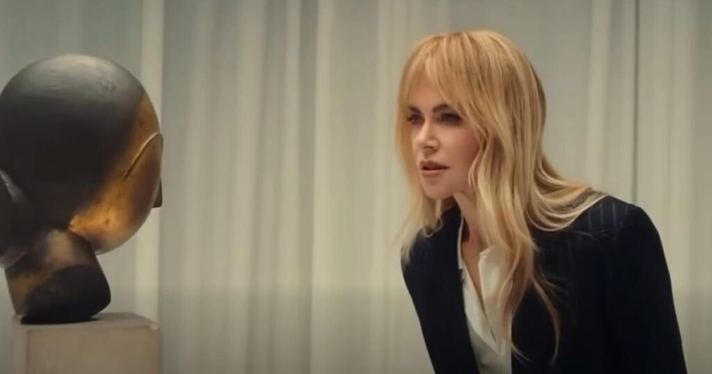 "Danaida" by Constantin Brâncuşi, the star of an auction in New York. The work valued at 100 million dollars is promoted by the actress Nicole Kidman